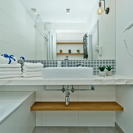 Anchoria Blueapart 4*