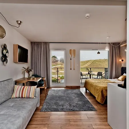 Anchoria Blueapart アパート