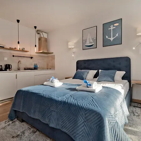 Anchoria Blueapart メヘリンキ