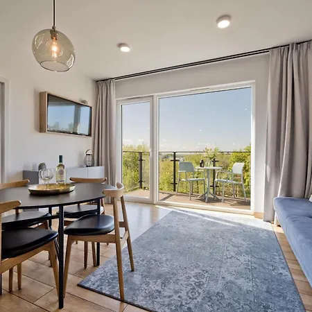 Anchoria Blueapart アパート